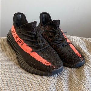 Yeezy V2 red stripe